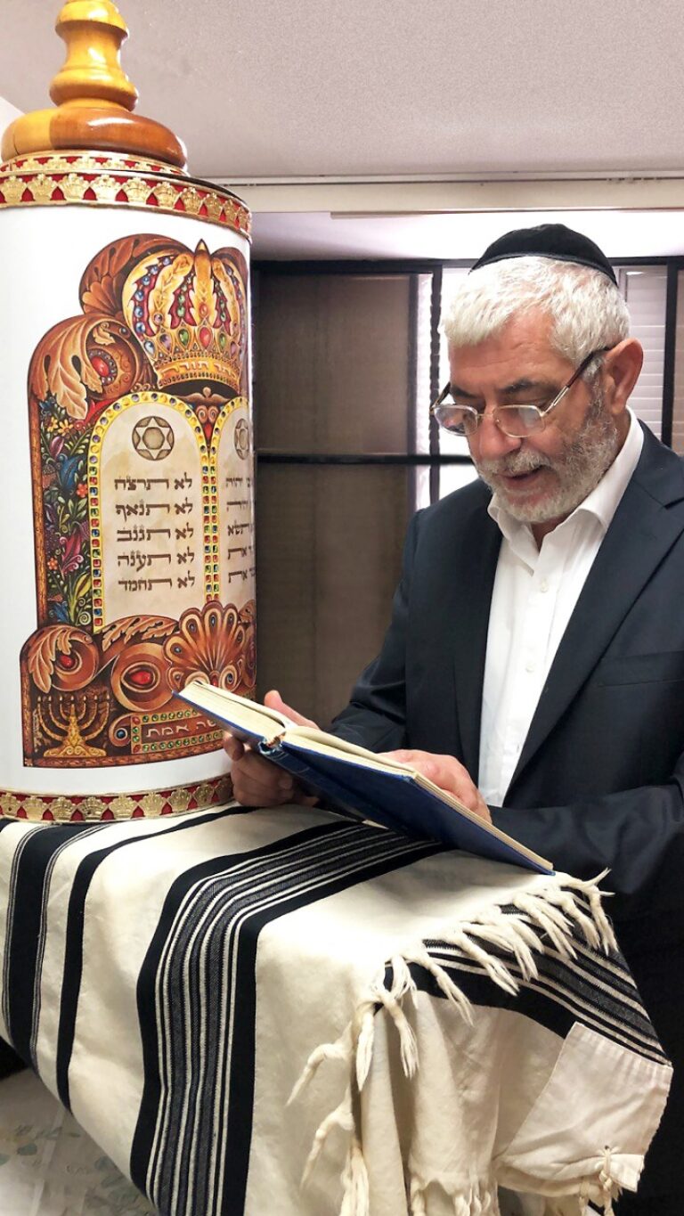 הכנסת ספר תורה